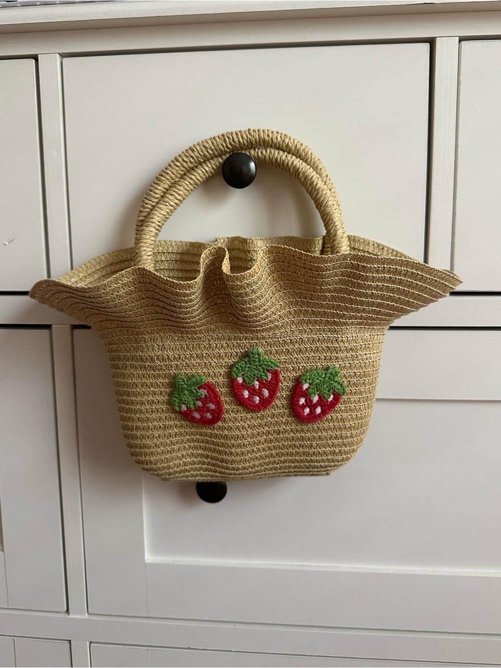 Adorable Boutique Strawberry and Wicker Clutch - Brand new!